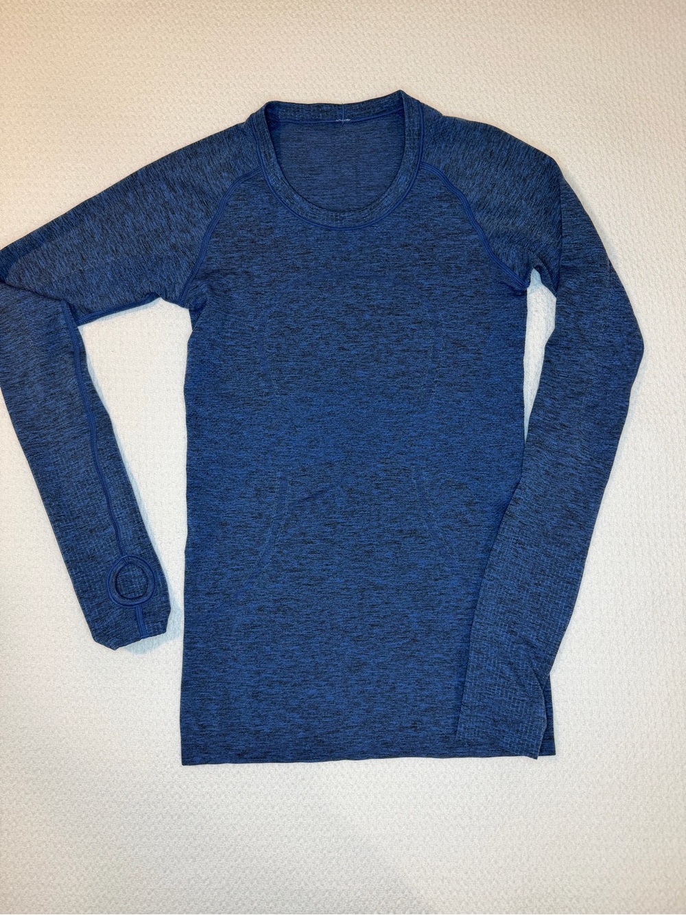 lululemon athletica Heathered Blue Long-Sleeve Seamless Top Size 4